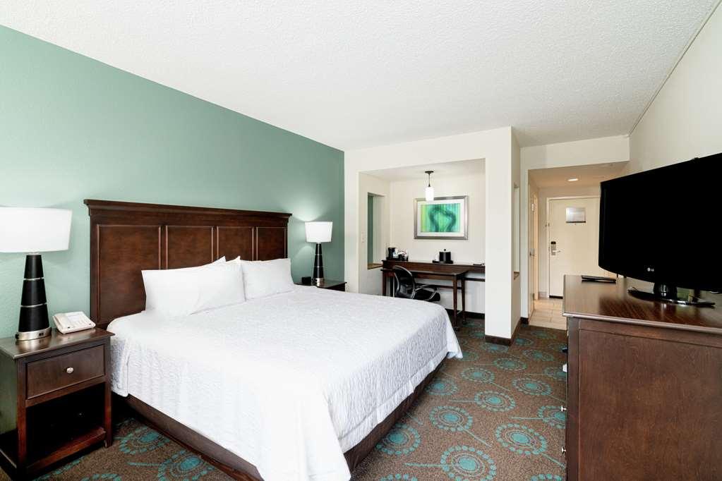 Hampton Inn & Suites Mooresville Pokoj fotografie